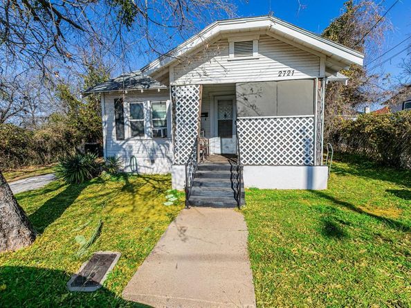 2721  Finley Street , Fort Worth Texas 76111