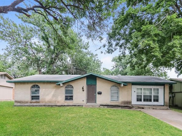 214  Independence Drive , Garland Texas 75043