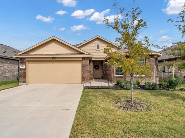 16616  Portage Street , Justin Texas 76247