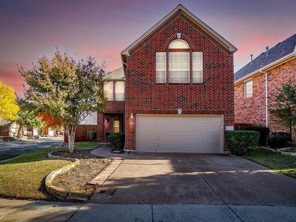 8216  Dogwood Lane , Irving Texas 75063
