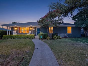 7611  El Pensador Drive 