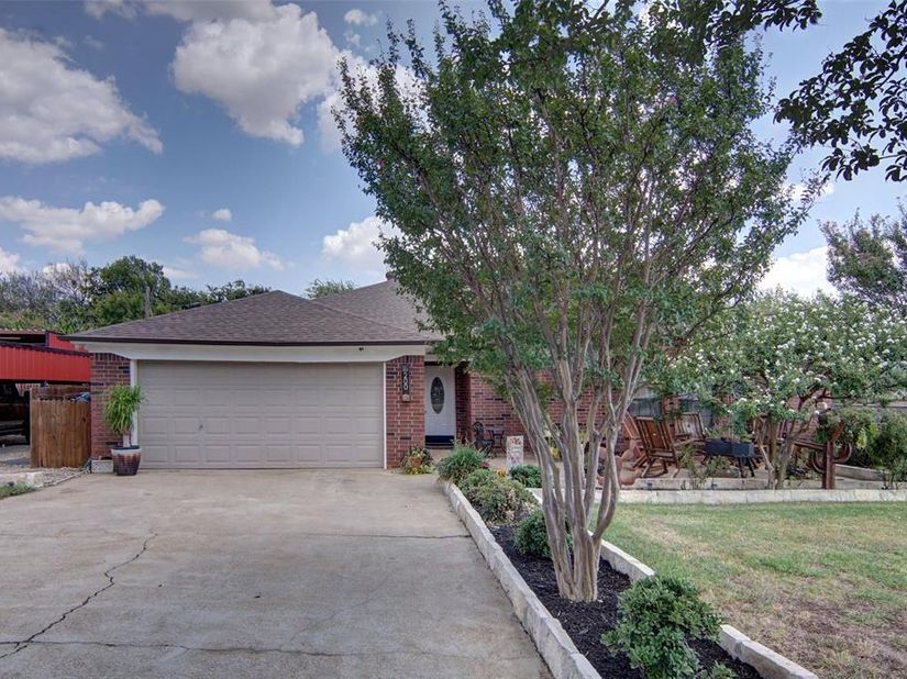 7200  Gillis Johnson Street , Fort Worth Texas 76179