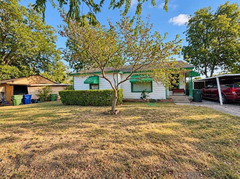 616  Chandler Drive , Garland Texas 75040