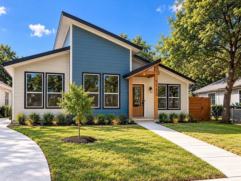 5115  Echo Avenue , Dallas Texas 75215