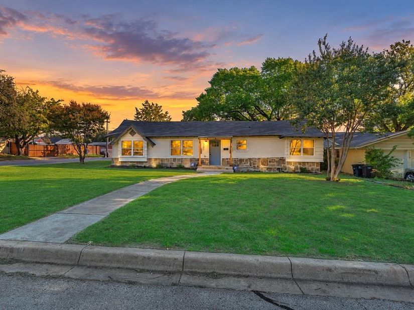 5501  Westcreek Drive , Fort Worth Texas 76133