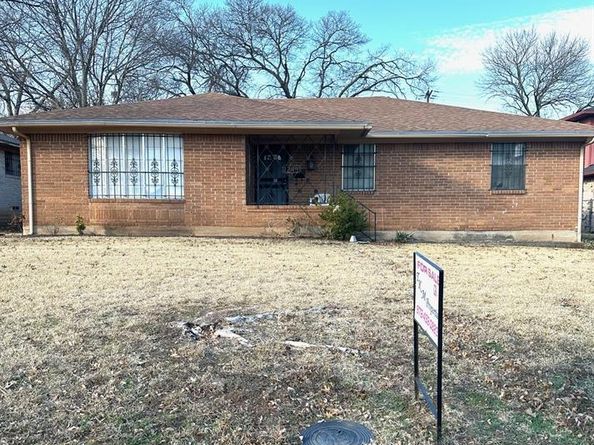 1249  Robin Glen Drive , Dallas Texas 75232