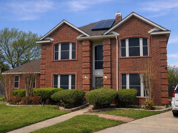 1005  Twin Creek Drive , DeSoto Texas 75115