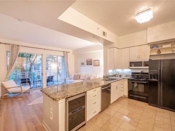 3225  Turtle Creek Boulevard 