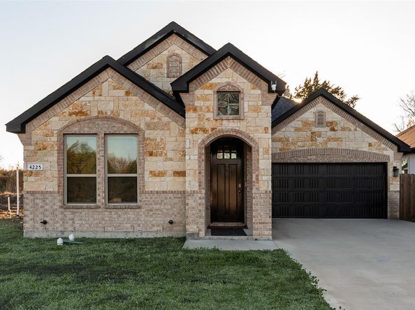 4225  Elkins Avenue , Lancaster Texas 75134