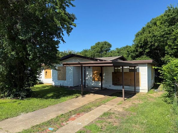 3408 S Hughes Avenue , Fort Worth Texas 76119