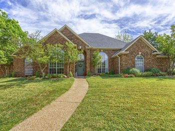 2823  Roundrock  