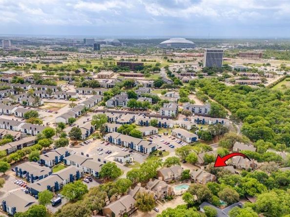 2103  Park Willow Lane  A, Arlington Texas 76011
