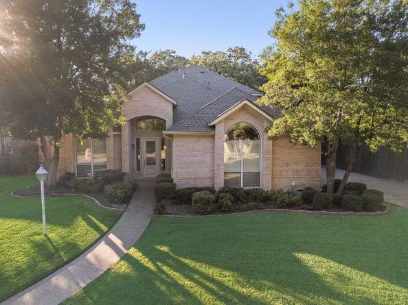 6006  Wallace Meadows Court , Arlington Texas 76001