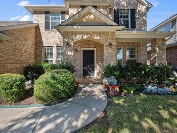 2415  Mesa Glen Drive 