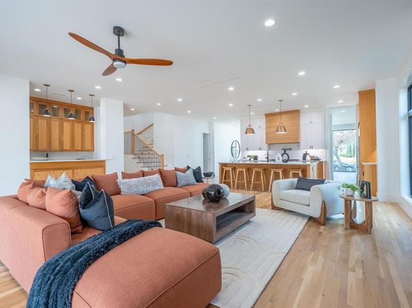 6988  Bob O Link Drive , Dallas Texas 75214