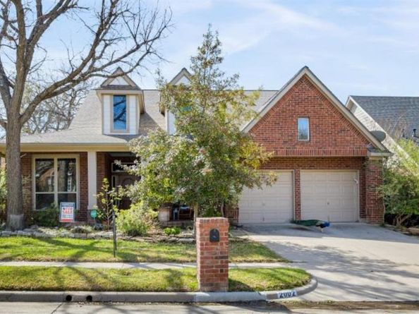 2002  Brianna Lane , Arlington Texas 76001