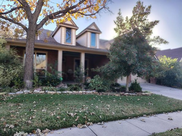 2002  Brianna Lane , Arlington Texas 76001