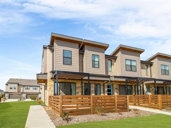 891  Cavitt Court , Prosper Texas 75078