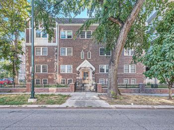 963 N Logan Street
