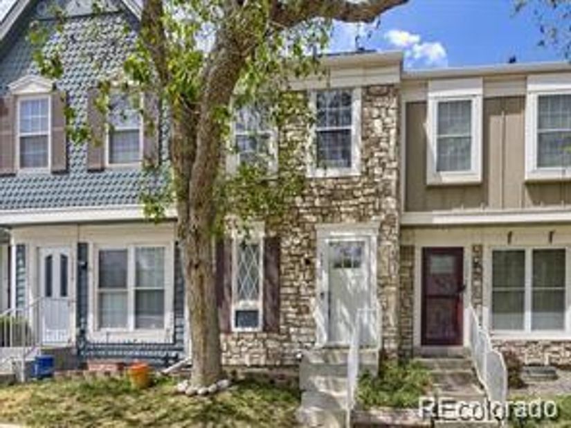 1228 S Idalia Street, Aurora CO 80017