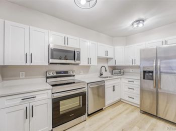 13618 E Bethany Place