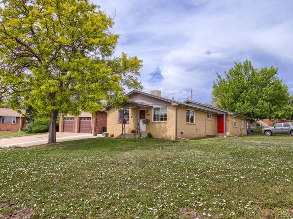6363 Moore Circle, Arvada CO 80004