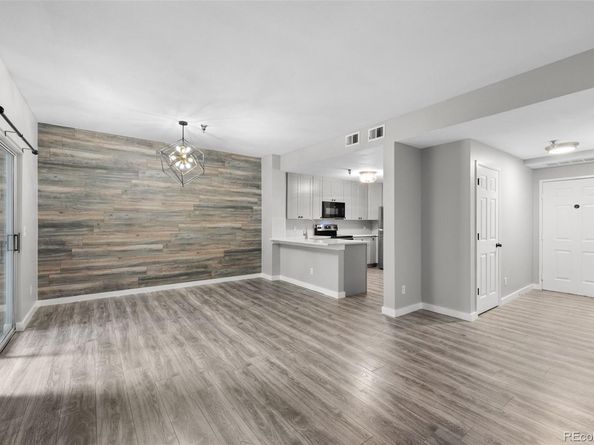 2575 S Syracuse Way H201, Denver CO 80231