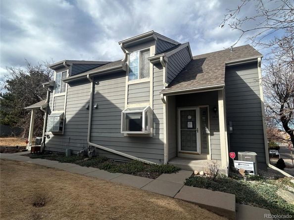 2002 S Worchester Way, Aurora CO 80014