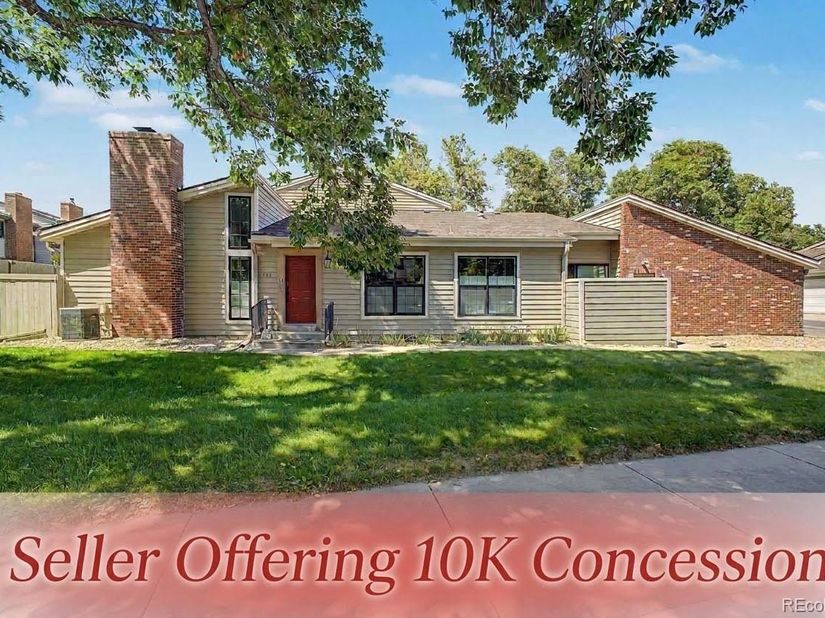 7925 W Layton Avenue 400, Littleton CO 80123