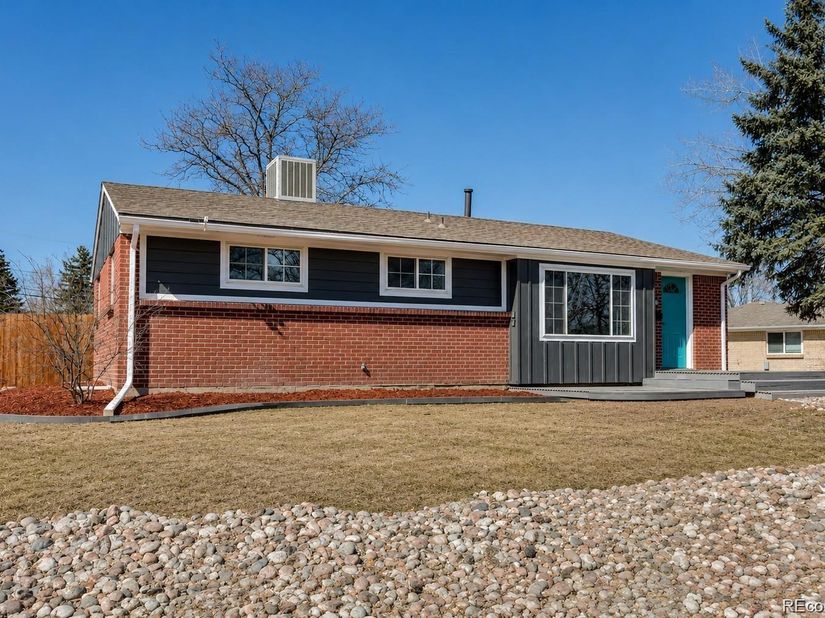 6733 S Ash Way, Littleton CO 80122