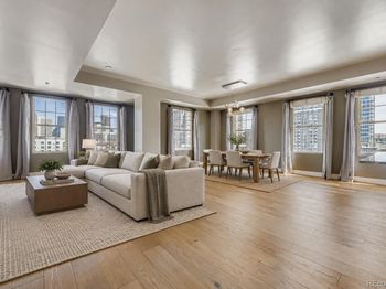 475 W 12th Avenue