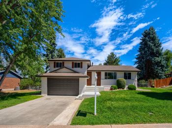 4671 E Fremont Place