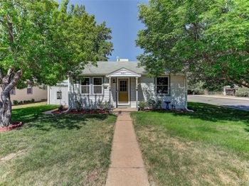 901 S Locust Street