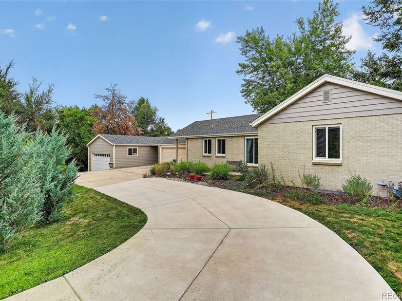 1650 Youngfield Street, Lakewood CO 80215