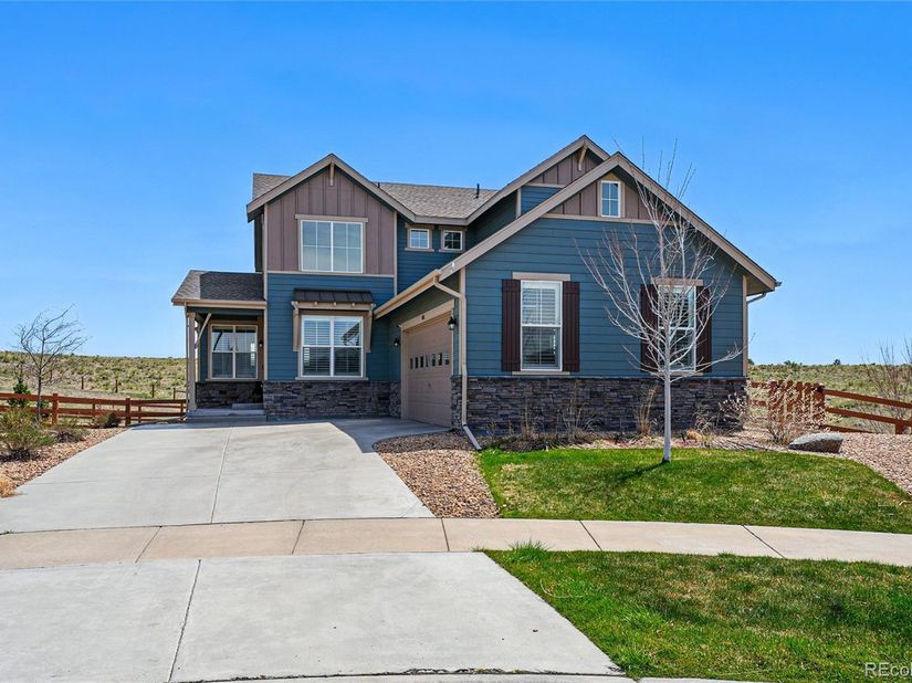 8086 S Grand Baker Way, Aurora CO 80016