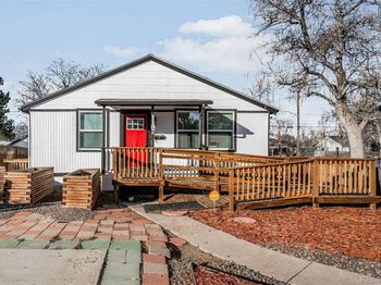 1187 Syracuse Street