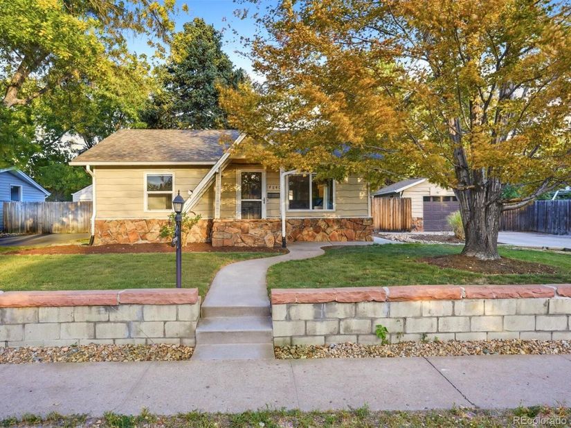 4840 S Huron Street, Englewood CO 80110