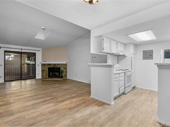 910 S Walden Street 206, Aurora CO 80017