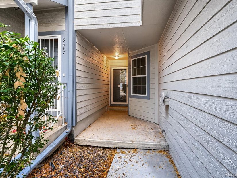 8837 W Plymouth Avenue, Littleton CO 80128