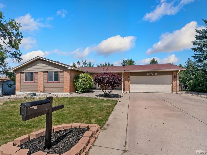 10518 Varese Lane, Northglenn CO 80234