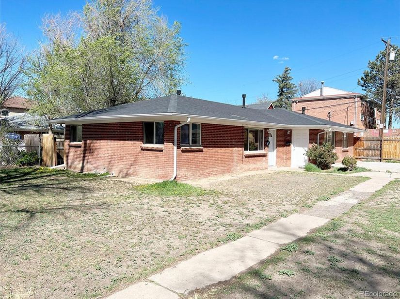 1654 Beeler Street, Aurora CO 80010