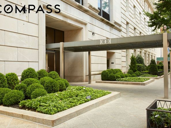 1001 5th Avenue 18A, New York NY 10028