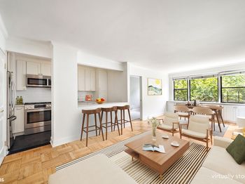 345 East 52nd Street