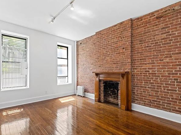 333 East 85th Street 2A, New York NY 10028