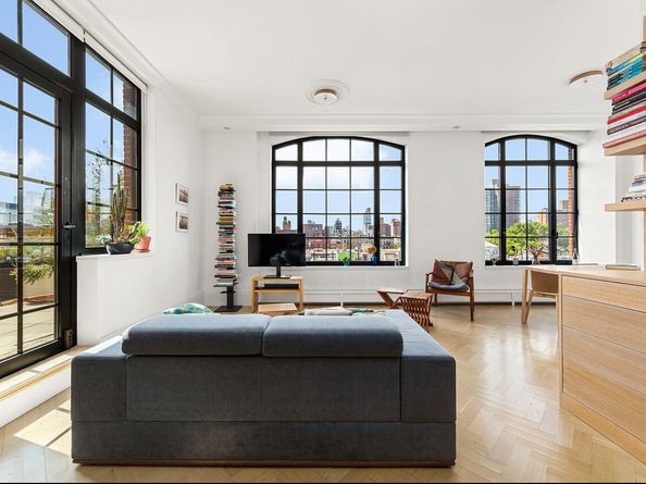 50 Clinton Street 7C, New York NY 10002