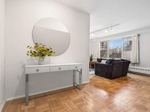 475 Fdr Drive L304, New York NY 10002