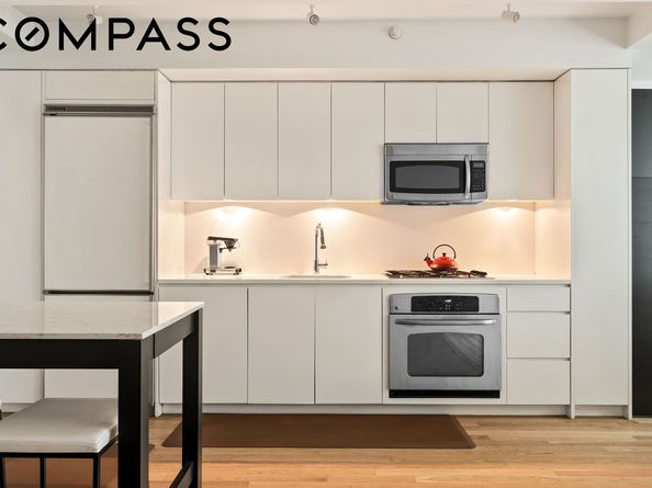 90 William Street 15F, New York NY 10038