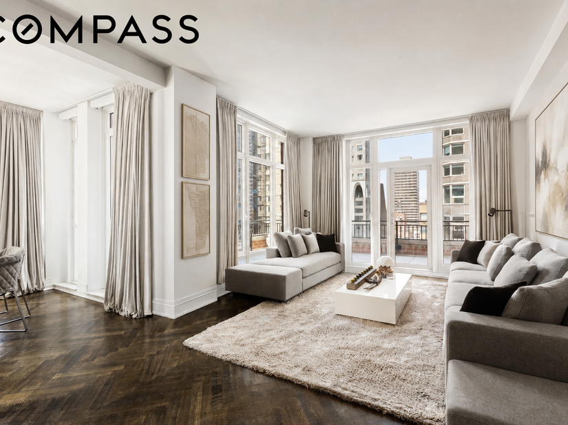 205 East 85th Street 17D, New York NY 10028