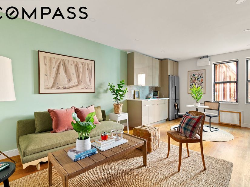 300 Ocean Parkway 2L, Brooklyn NY 11218