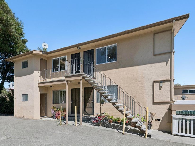 1520 San Pablo Avenue, Pinole CA 94564
